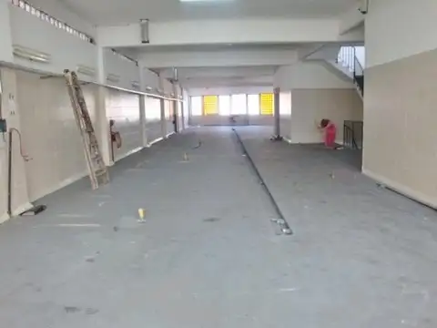 NUEVA POMPEYA,GALPON, SALIDA 2 CALLES/BUENAS ARTERIAS ACCESO