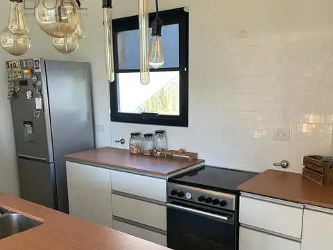 RP18 km 10.5, Piñero