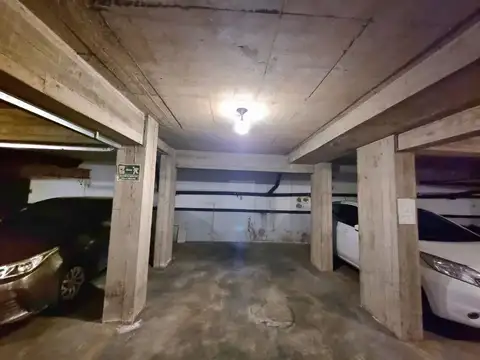 VENTA COCHERA CUBIERTA EN CENTRO DE SAN FERNANDO