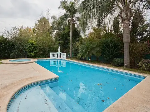 Casa en Alquiler de 4 dormitorios