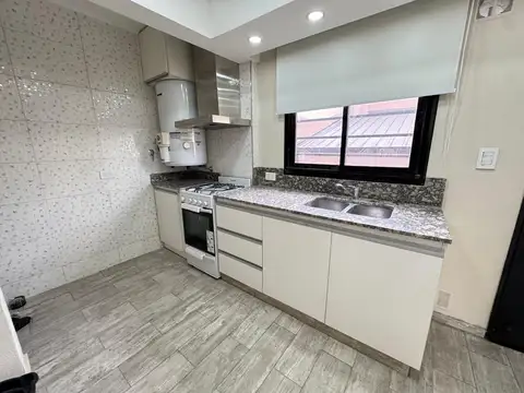 Venta Depto 3Amb c/patio y 2 balcones + quincho a estrenar