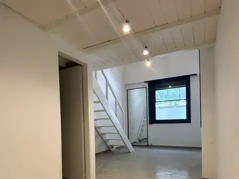 Local en Venta 65 años