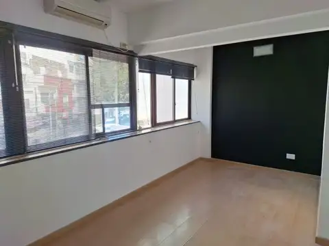 Avenida General San Martín 100