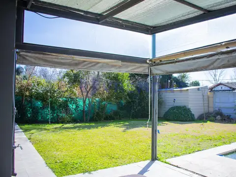 Casa en Venta en Francisco Alvarez, USD 155.000