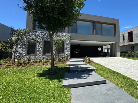 Casa en Venta en Nordelta, USD 1.320.000