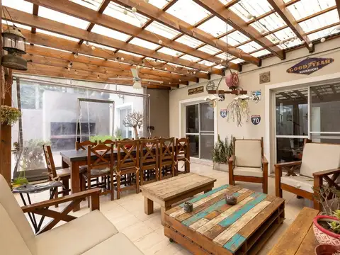 Casa en Venta en Hurlingham, USD 260.000