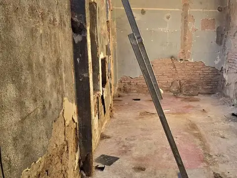 Local en Alquiler en Quilmes, USD 2.500