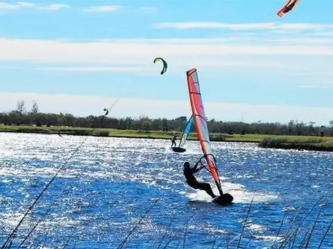 PUERTOS DEL LAGO 200