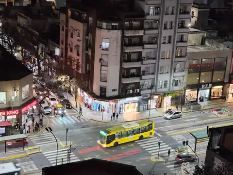 Departamento 2 ambientes con 2 baños