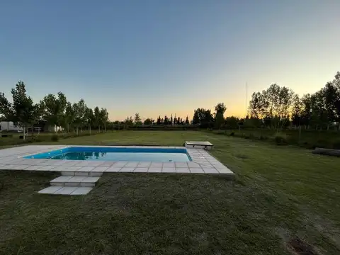 CASA EN ALQUILER EN CORRALITOS, 3 DORM, PILETA