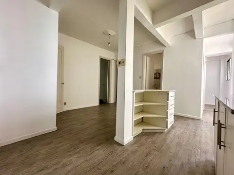 Alquila Apartamento Centro 2 dorm+ escritorio