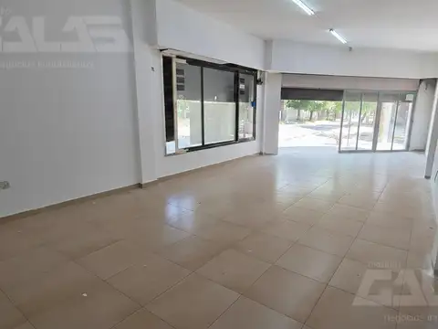 Venezuela al 2800 esq Ecuador