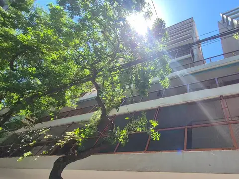 Departamento 3 dor con cochera y bcon tza