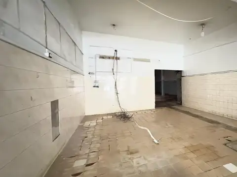 Local en Venta 50 años