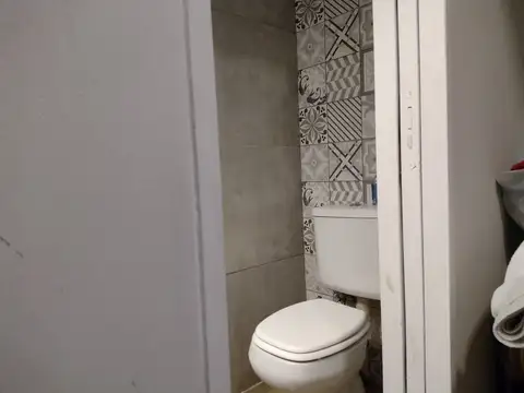 Casa en Alquiler con 2 cocheras