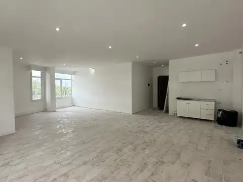 Oficina en Alquiler en Tigre Centro, $ 950.000