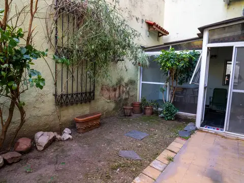 Llavallol 2900, Piso PB