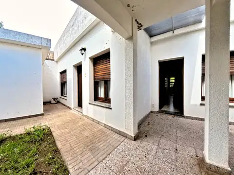 CASA + LOCAL COMERCIAL EN VENTA – SUIPACHA CENTRO