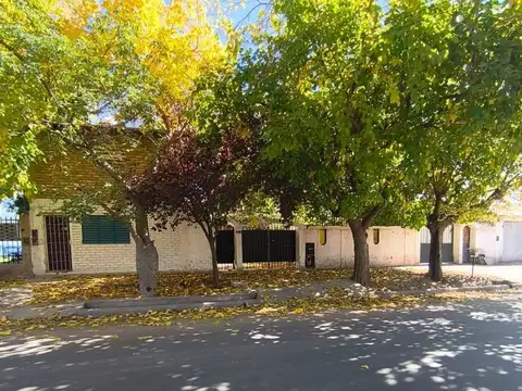 REMAX OFRECE CASA Y DEPTO EN MAIPU ,EXCELENTE ZONA