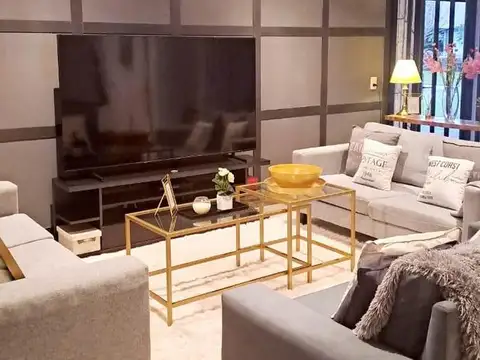 Casa 4 ambientes con 3 baños