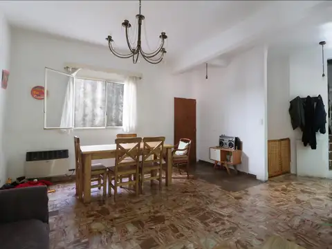 Depto Tipo Casa en Venta de 3 dormitorios