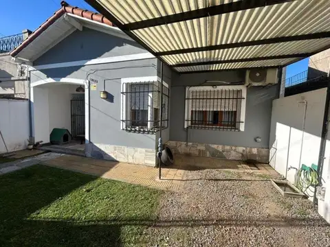 Alférez Rubén Bertollo e/ Subteniente González y José Hernández