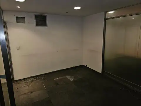 Oficina en Alquiler al Norte