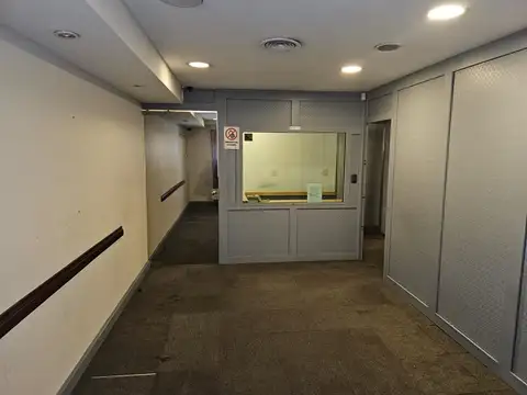 Oficina en alquiler en Microcentro 165 m2 con cochera