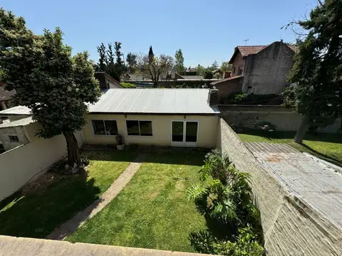 Casa 6 ambientes con 3 baños