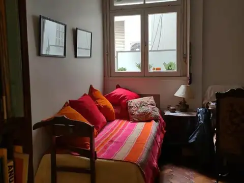 Sarmiento 2600- Once- 3 amb c/dep y patio