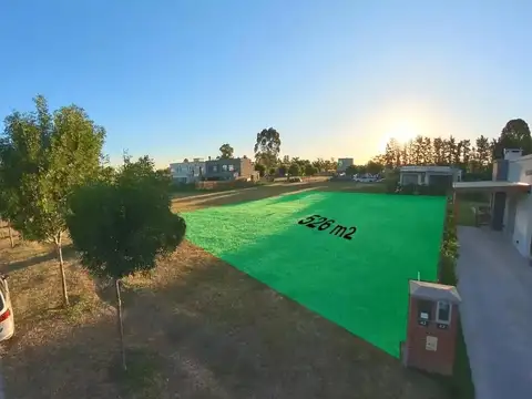 Terreno en Venta 15  mts Frente