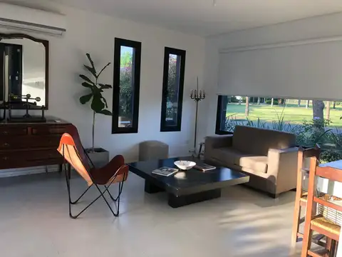 Casa en Venta en Las Cañuelas Club de Campo, USD 390.000
