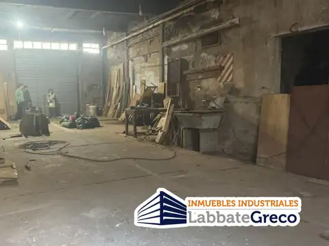 Galpon en Venta 8,66  mts Frente