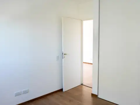 Departamento en Alquiler en Fisherton, $ 600.000