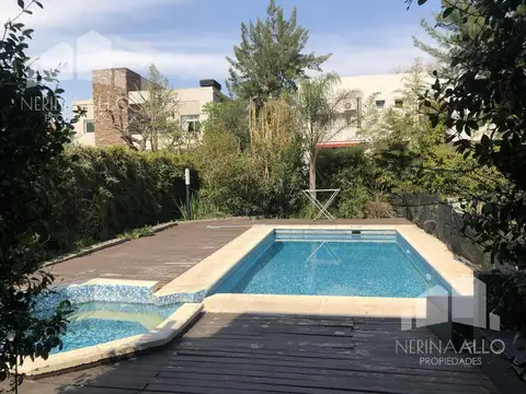 Casa en Venta de 5 dormitorios