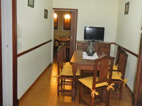 Depto Tipo Casa en Venta en Temperley, USD 110.000