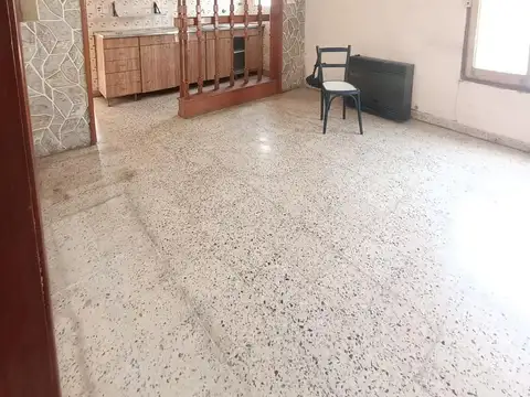 Casa en venta - 2 Dormitorios 2 Baños - Tristán Suarez