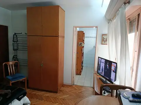 Venta Monoambiente muy luminoso -Caballito Norte.-