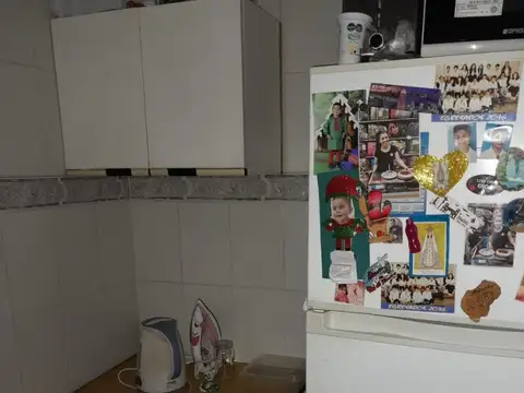 3 ambientes, frente con balcón, súper luminoso, living comedor, 2 dormitorios con plac., cocina lav