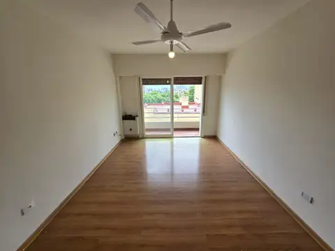 Asuncion 3800, Piso 6