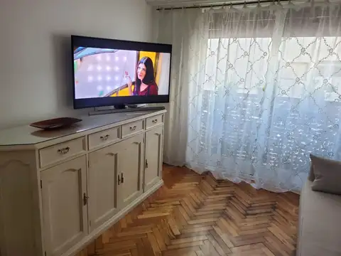 Alquiler Temporario en Palermo - Cañitas. Departamento de 2 Ambientes con Balcón. Hasta 2 huéspedes