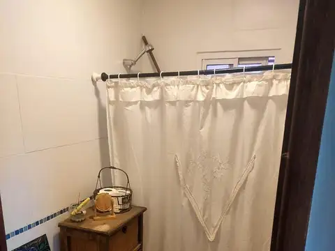 excelente oportunidad : propiedad con dos casas a la venta en Capilla del señor