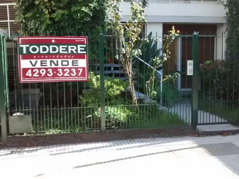 OPORTUNIDAD CASA CHALET A LA VENTA EN EL CENTRO DE ADROGUE EJERCITO ARGENTINO AL 900