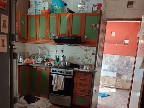 Depto Tipo Casa en Venta con 1 cocheras