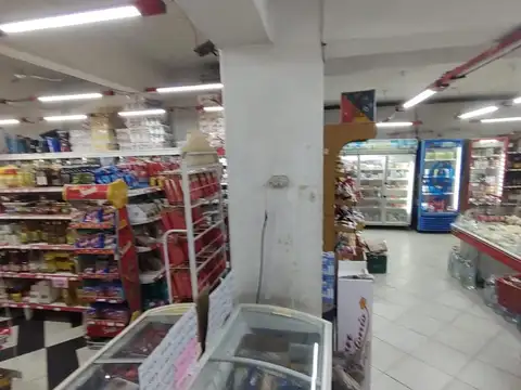 Local en Venta 60 años