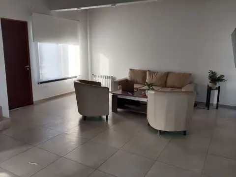 Casa en Venta en Maipu, USD 196.000