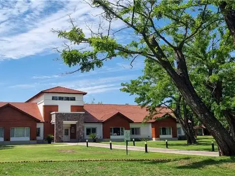 Terreno en Venta de 932,0 m2