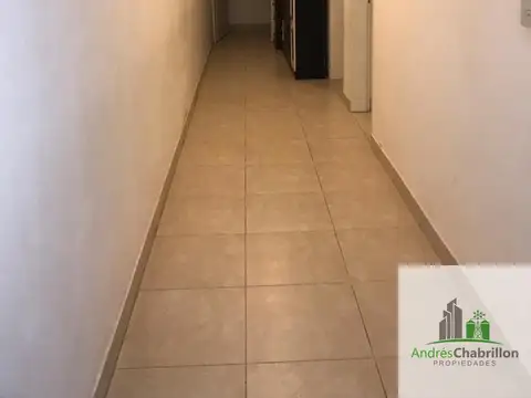 Casa de 3 dormitorios en alquiler con quincho, Zona Nebel