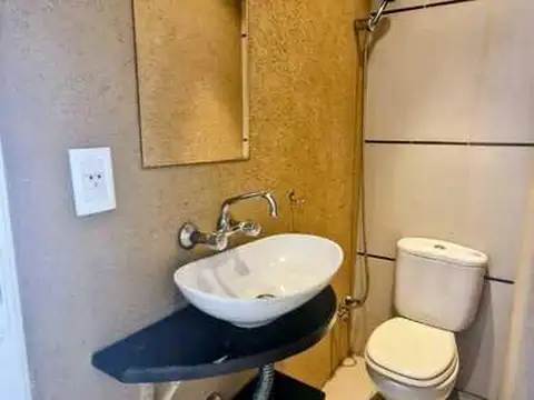 Depto Tipo Casa en Venta con 1 cocheras