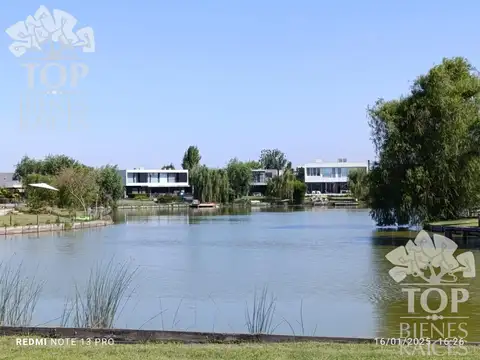 Casa en Venta en El Canton - Norte, USD 370.000